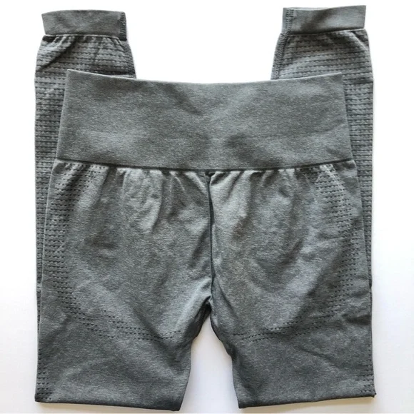 Gymshark M/L Vital Seamless 2.0 Leggings & Essential Racerback Sports Bra Set - Picture 6 of 10